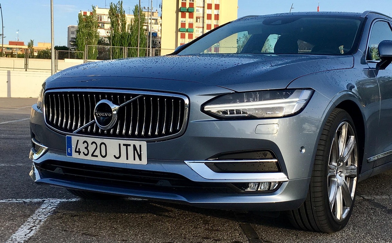Volvo automobilių dalių parinkimas ir keitimas kelionių metu: praktinis vadovas savarankiškam remontui užsienyje